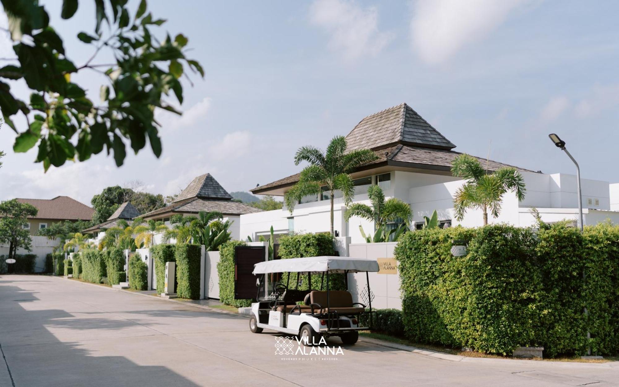 Villa Alanna Phuket Bang Tao Beach  Exteriör bild