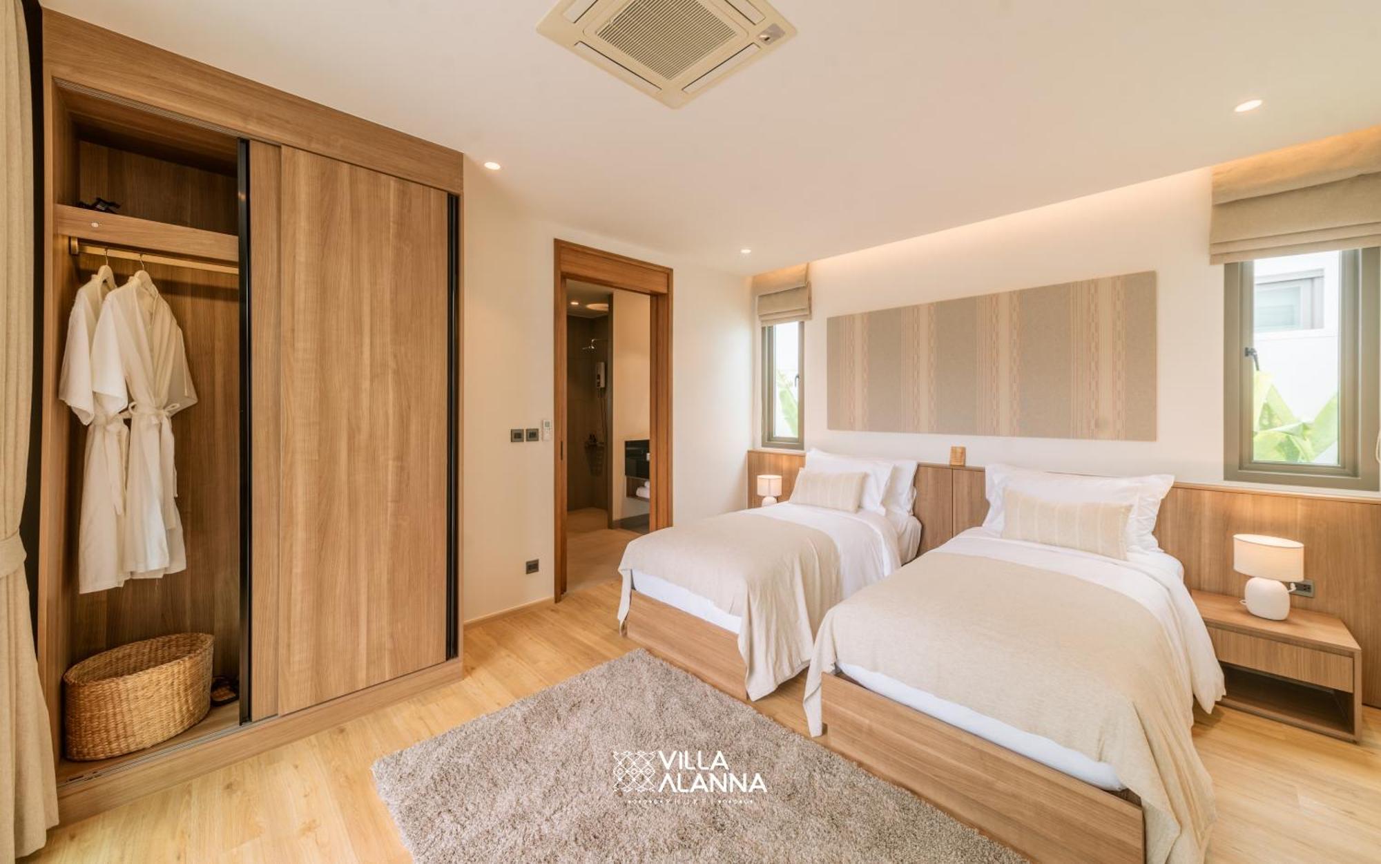Villa Alanna Phuket Bang Tao Beach  Exteriör bild